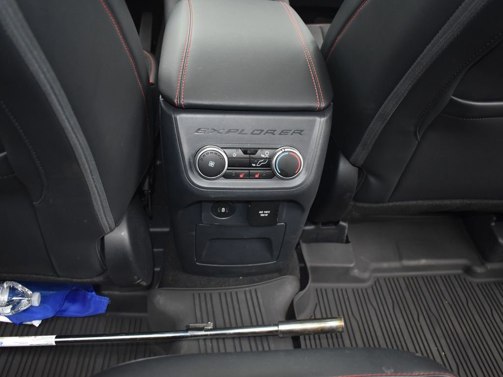 Certified 2025 Ford Explorer ST image 35