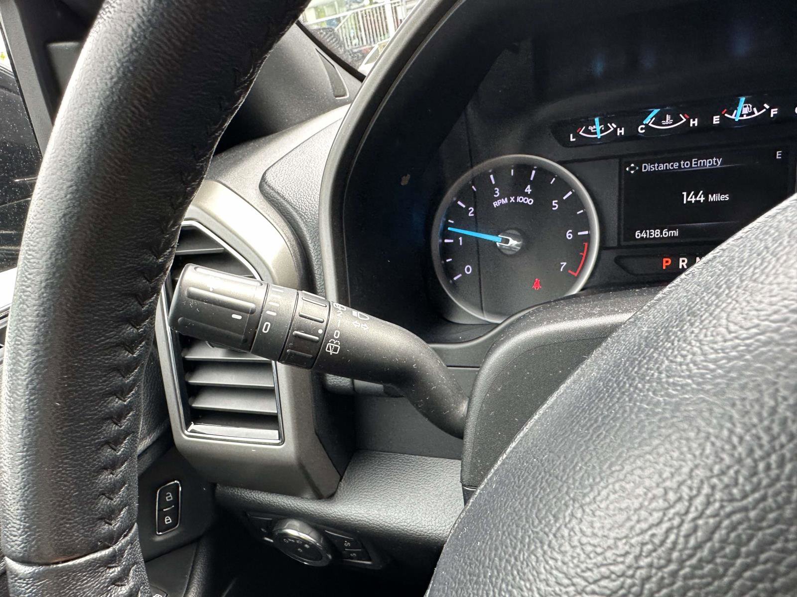 Certified 2020 Ford Expedition XLT w/ Black Accent Package AWD/4WD image 29
