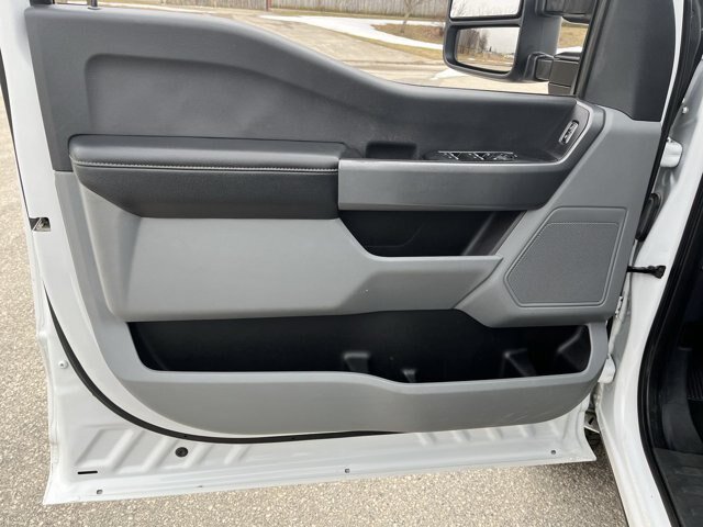 Certified 2023 Ford F250 XLT AWD/4WD image 8