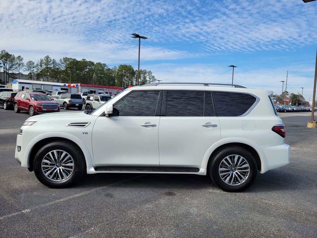 Used 2022 Nissan Armada SL w/ Captain's Chairs Package image 2
