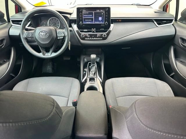 Used 2022 Toyota Corolla LE FWD image 11