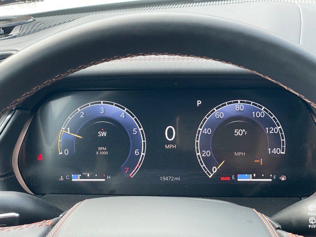 Used 2022 Jeep Grand Cherokee Summit w/ Luxury Tech Group V image 19