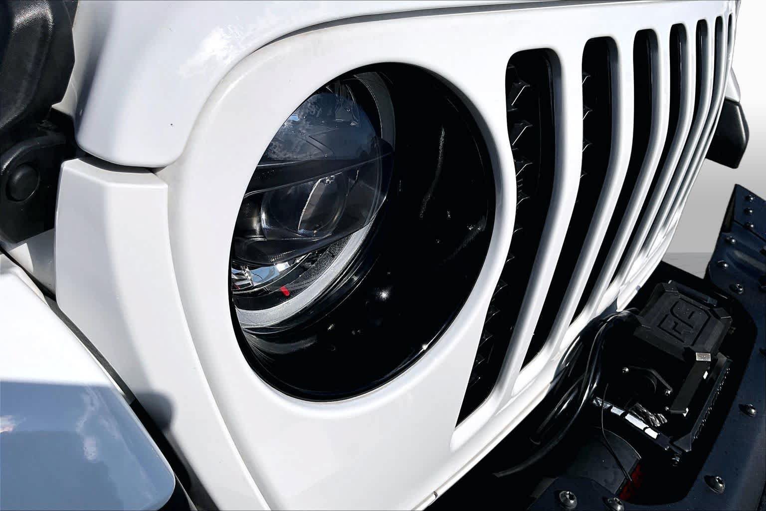 Used 2023 Jeep Gladiator Sport AWD/4WD image 27