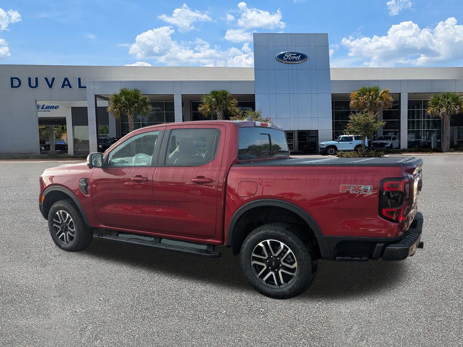 Certified 2025 Ford Ranger Lariat w/ FX4 Off-Road Package image 3