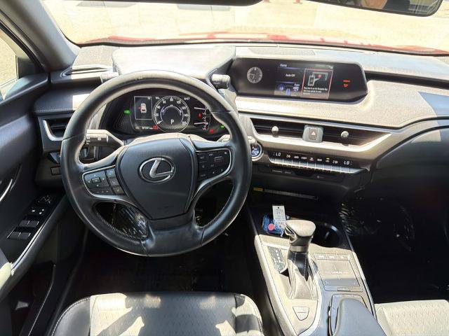 Used 2021 Lexus UX 250h w/ Accessory Package (Z1) AWD/4WD image 11