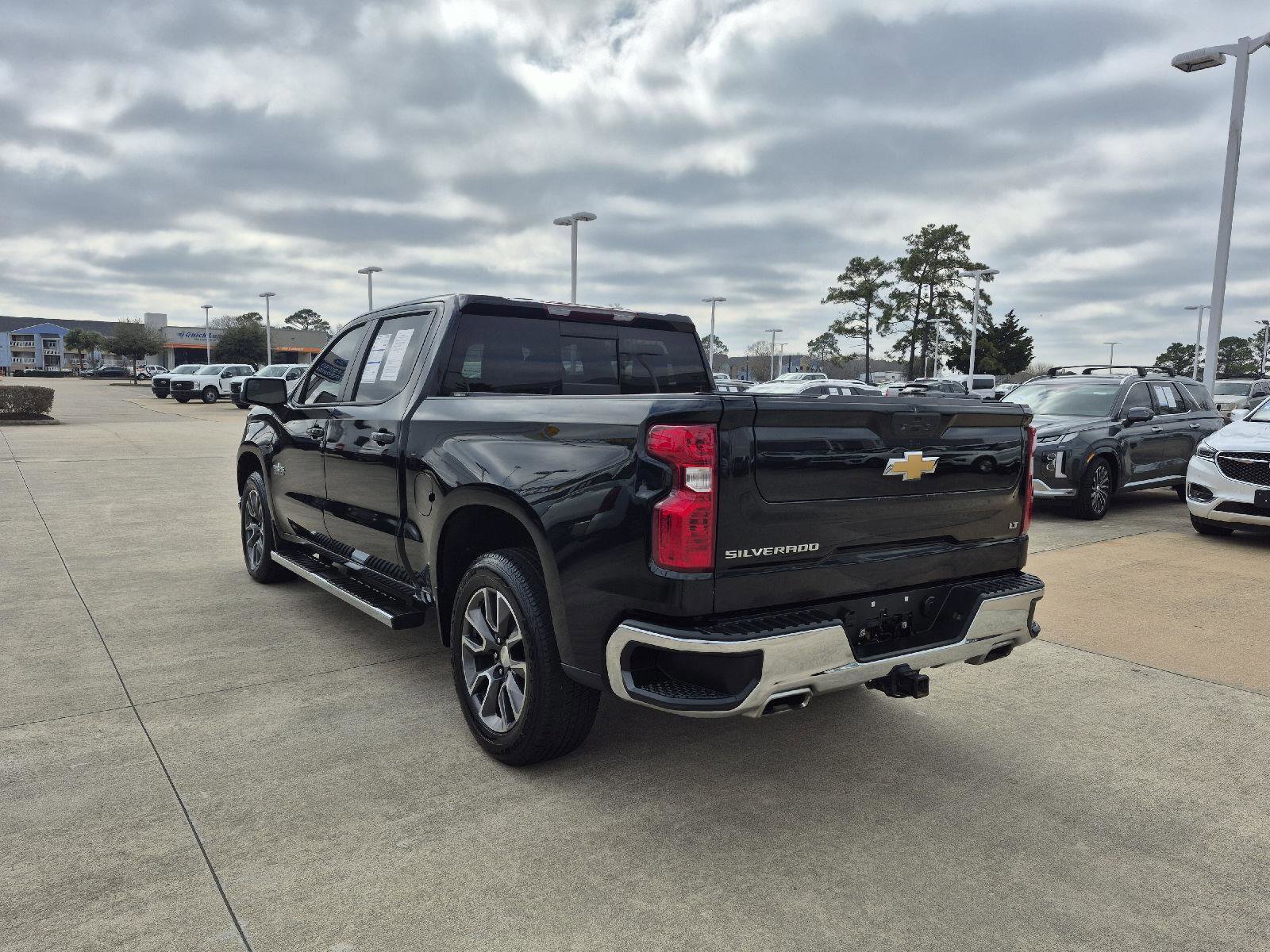 Used 2021 Chevrolet Silverado 1500 LT w/ Texas Edition Plus image 3