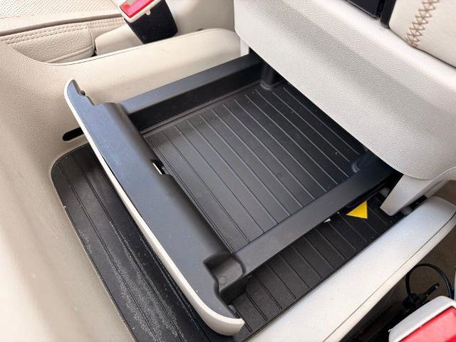 Used 2023 GMC Yukon Denali image 23