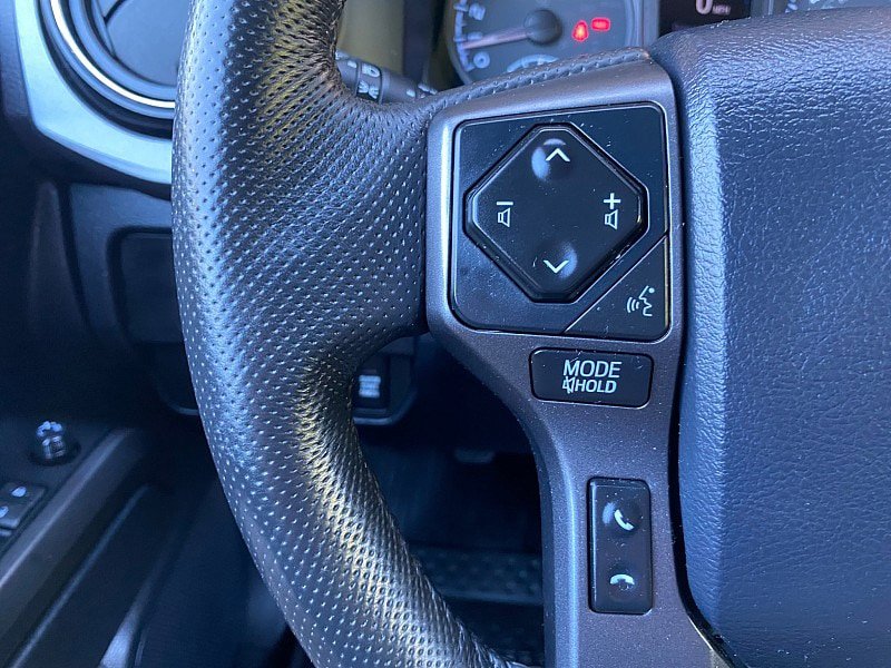 Used 2019 Toyota Tacoma TRD Sport w/ Technology Package AWD/4WD image 46