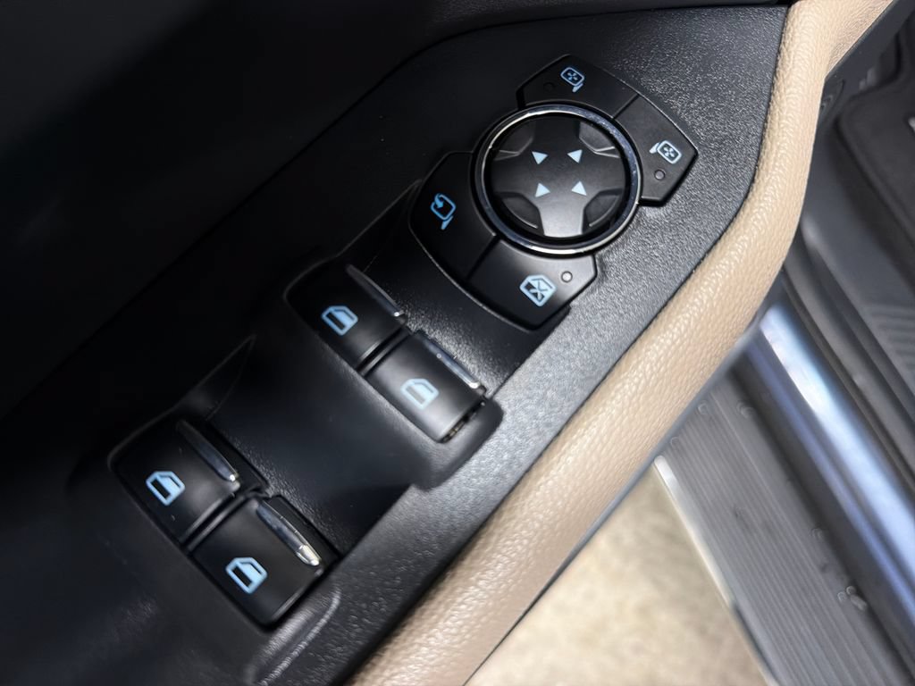 Certified 2023 Ford Expedition XLT RWD image 17