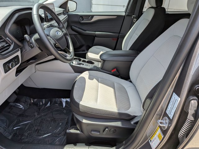 Certified 2024 Ford Escape Active w/ Cold Weather Package FWD image 15