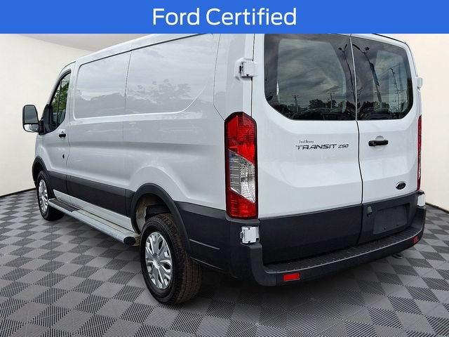 Certified 2025 Ford Transit 250 Low Roof w/ Exterior Upgrade Package RWD image 4