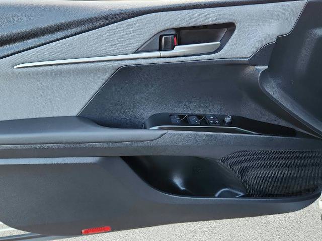 Used 2026 Toyota Camry LE w/ Convenience Package FWD image 23