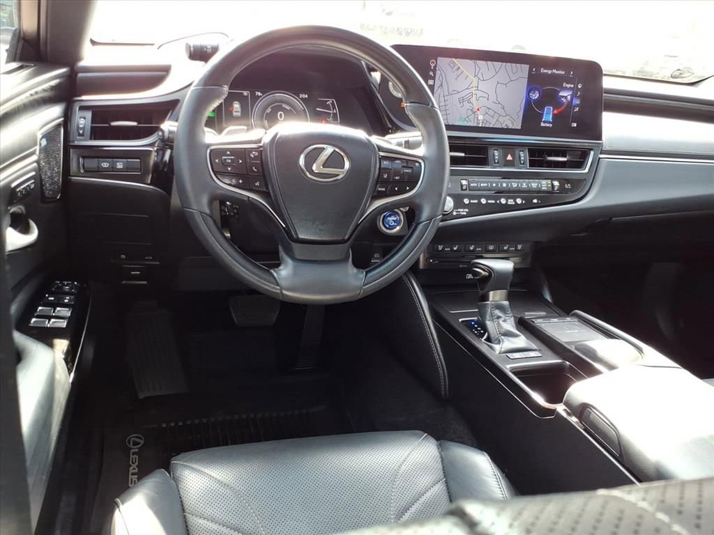 Used 2022 Lexus ES 300h Ultra Luxury w/ Accessory Package 2 image 14