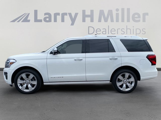 Certified 2023 Ford Expedition Platinum AWD/4WD image 2