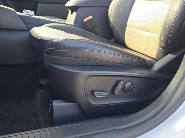 Certified 2022 Ford Escape Titanium w/ Titanium Elite Package image 23