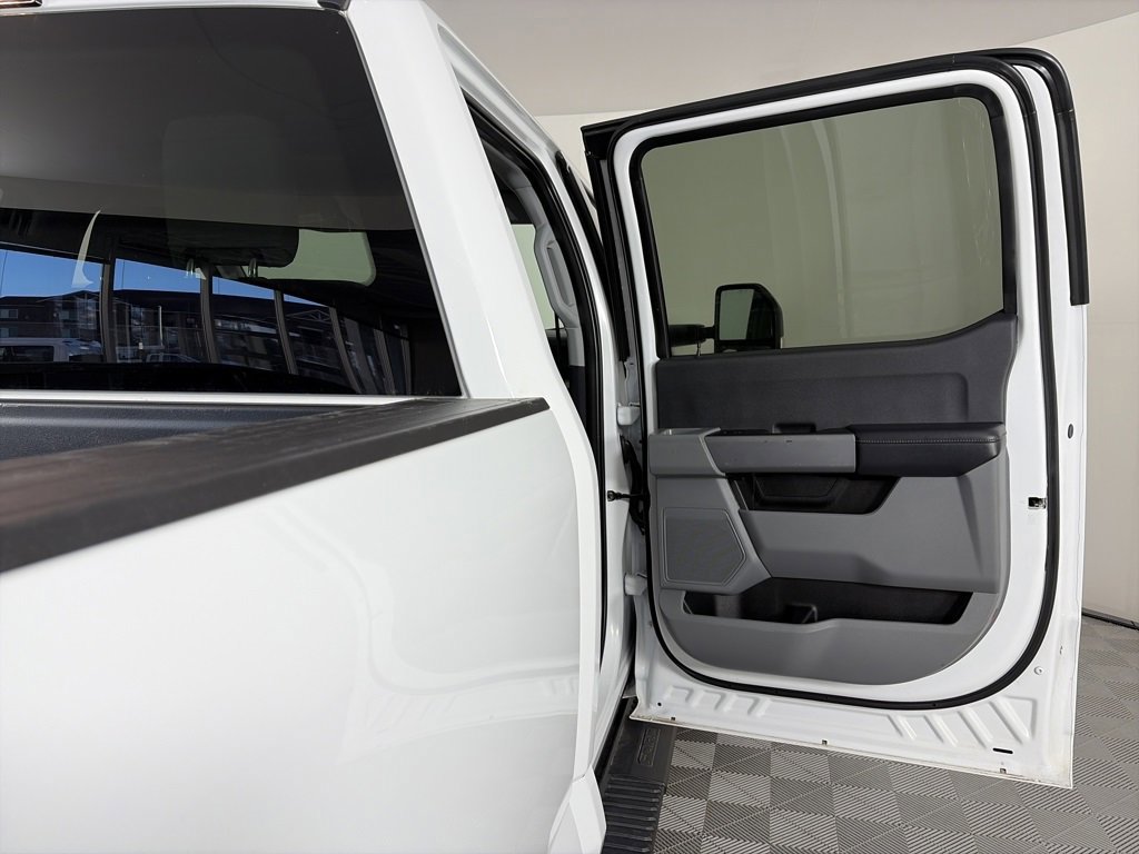 Certified 2024 Ford F350 XLT image 27