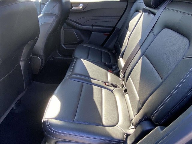 Certified 2022 Ford Escape SEL FWD image 10