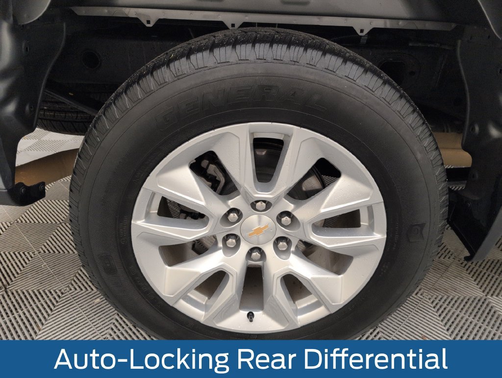 Used 2025 Chevrolet Silverado 1500 Custom RWD image 19