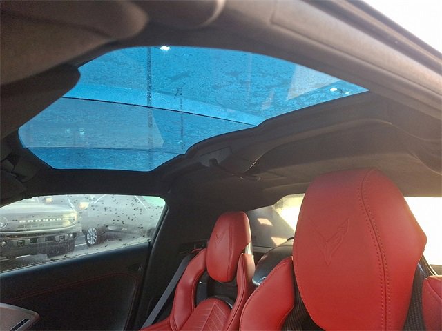 Used 2022 Chevrolet Corvette Stingray Premium Cpe w/ Z51 Performance Package image 13