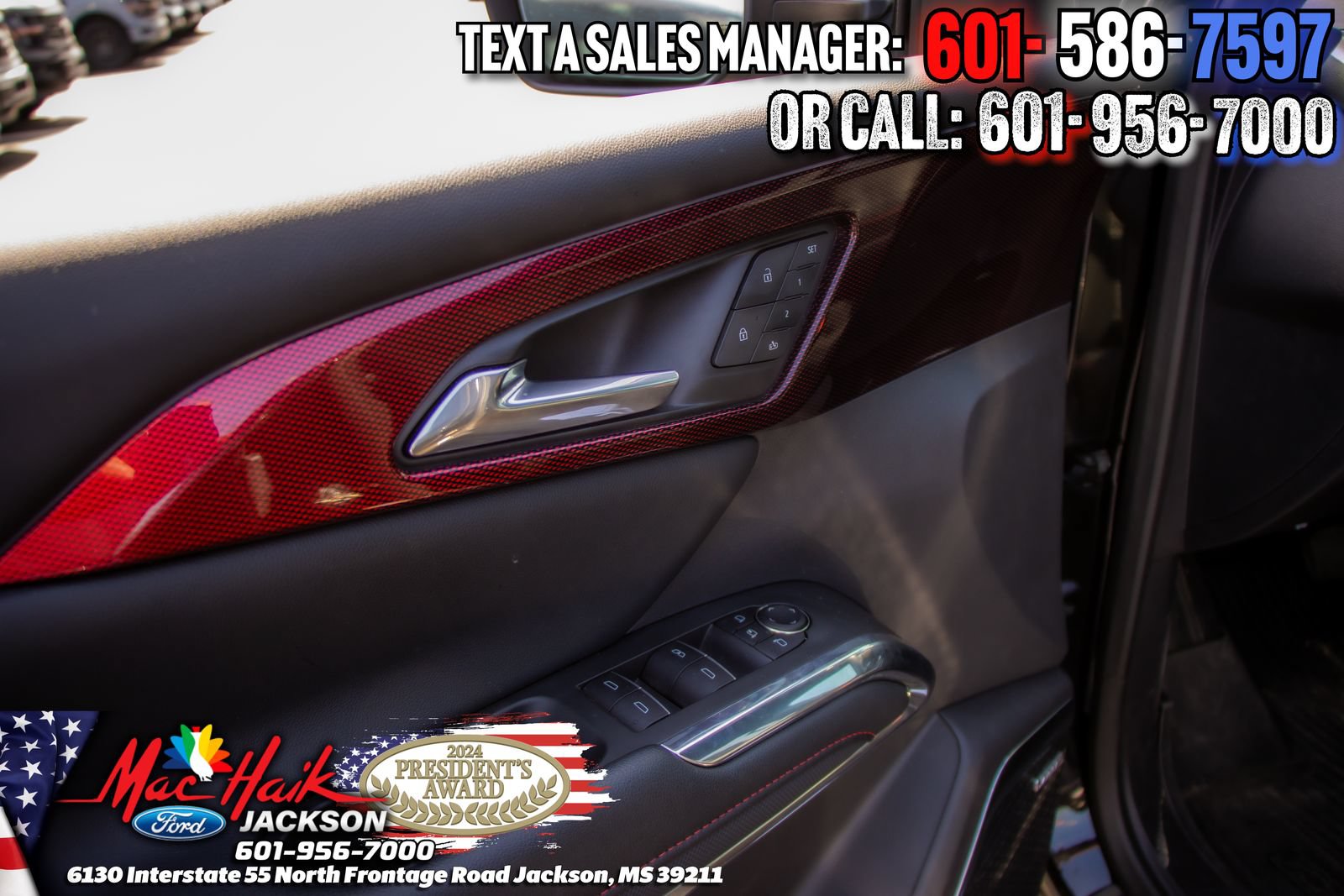 Used 2025 Chevrolet Traverse RS AWD/4WD image 11