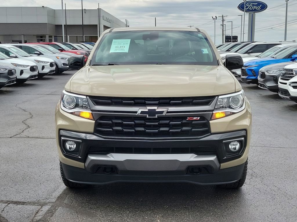 Used 2022 Chevrolet Colorado Z71 w/ Safety Package AWD/4WD image 2