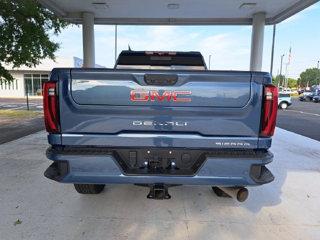 Used 2025 GMC Sierra 2500 Denali w/ Max Trailering Package AWD/4WD image 7
