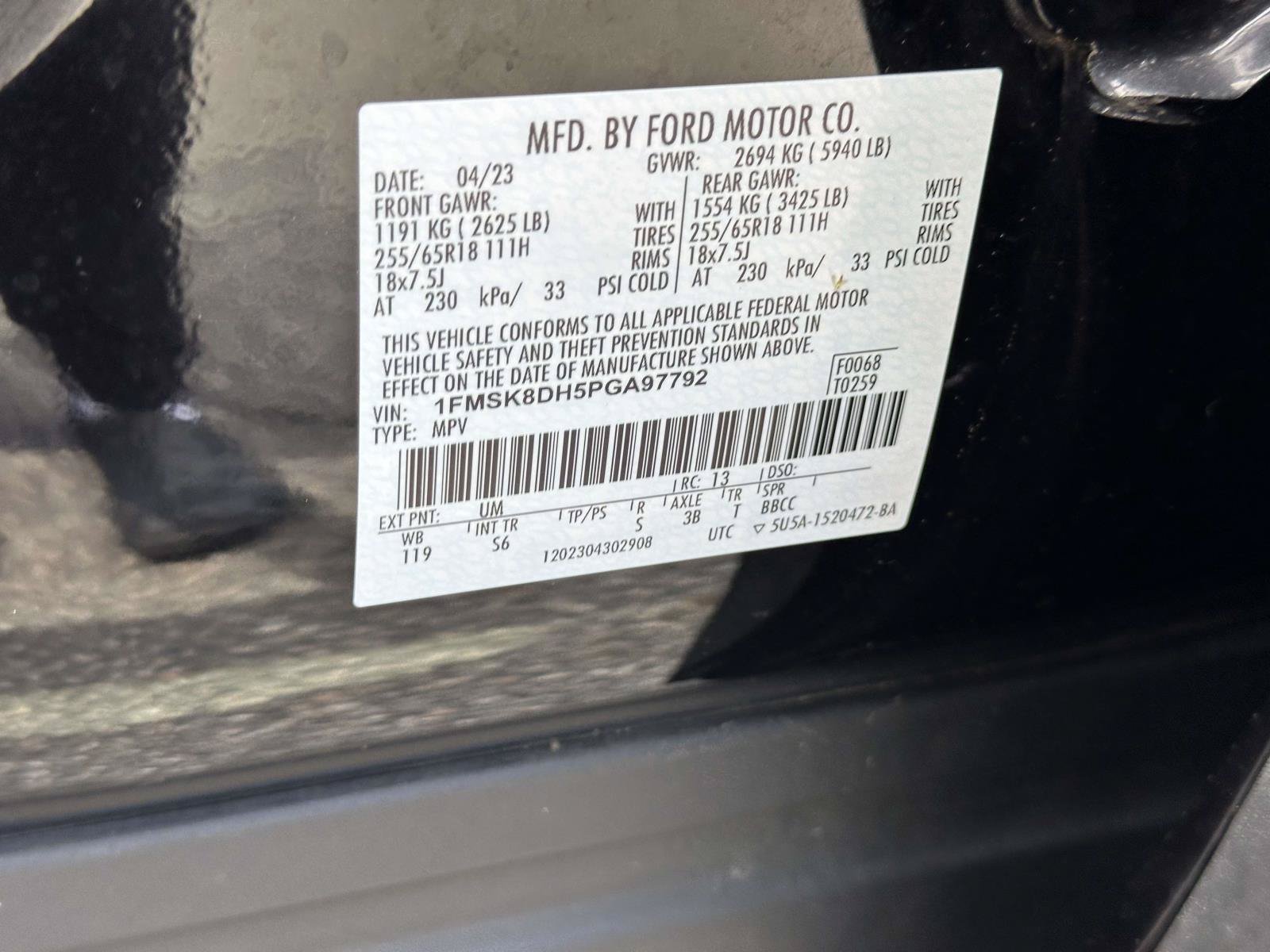 Certified 2023 Ford Explorer XLT w/ Equipment Group 202A AWD/4WD image 15