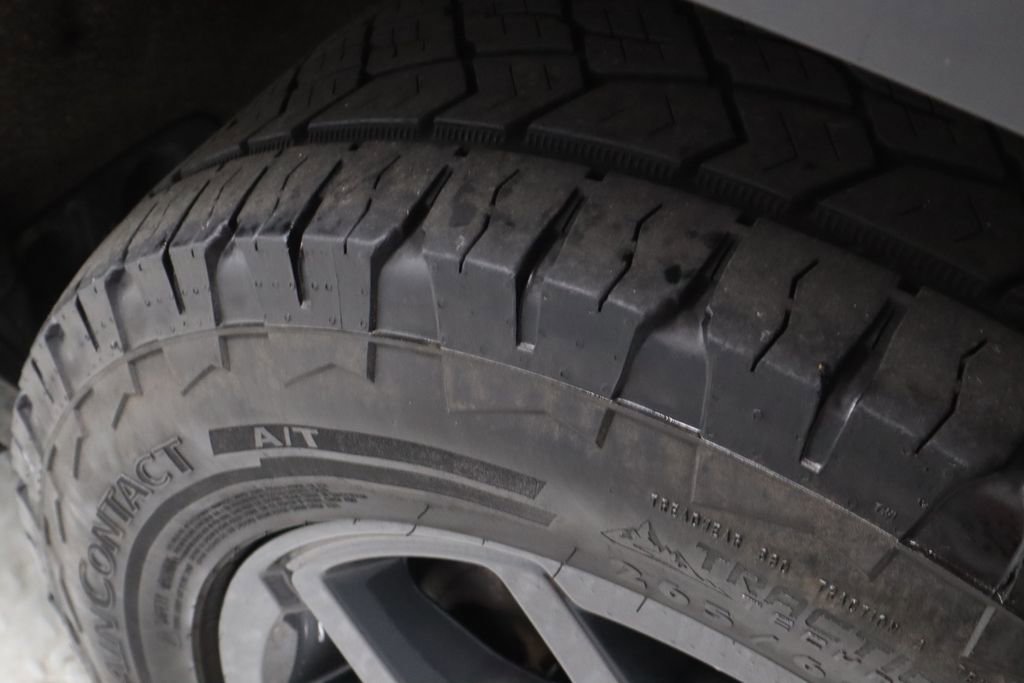 Used 2025 Honda Pilot TrailSport image 20