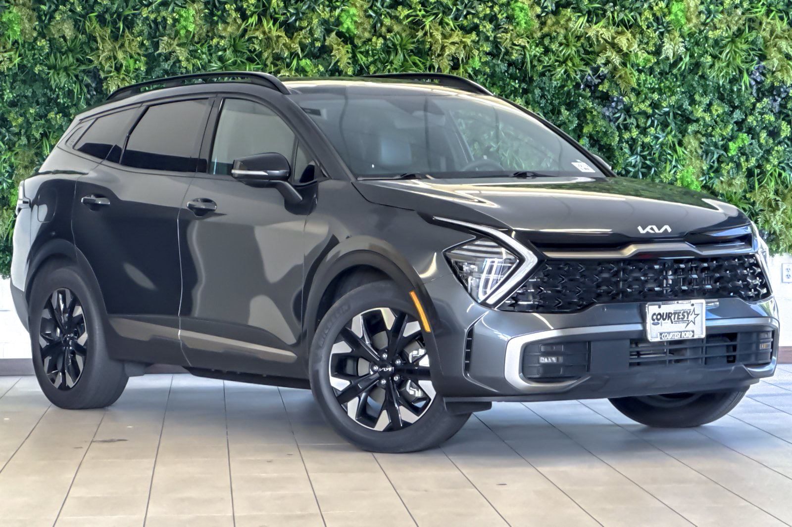 Used 2023 Kia Sportage X-Line Prestige AWD/4WD image 2