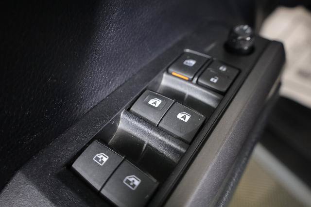 Used 2019 Toyota Tacoma TRD Sport AWD/4WD image 25