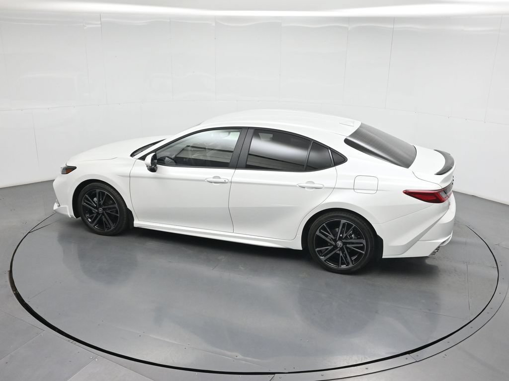 Used 2026 Toyota Camry XSE FWD image 41