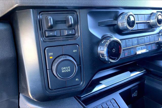 Certified 2025 Ford F350 Platinum image 32