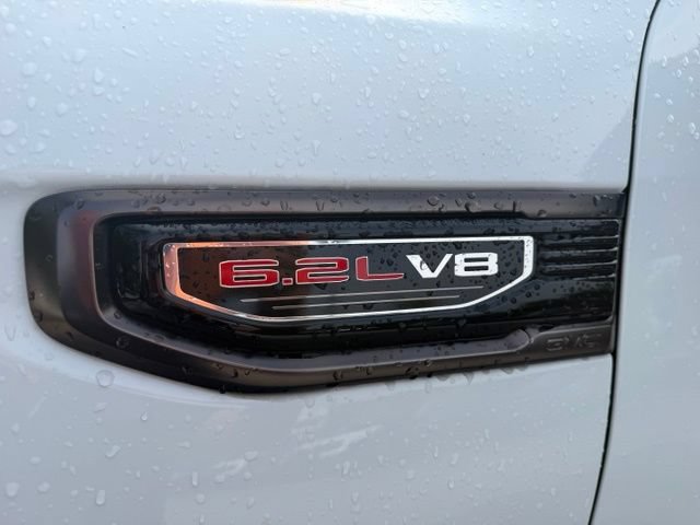 Used 2025 GMC Sierra 1500 AT4X AWD/4WD image 9