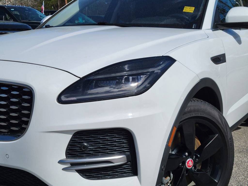 Used 2021 Jaguar E-PACE SE image 9