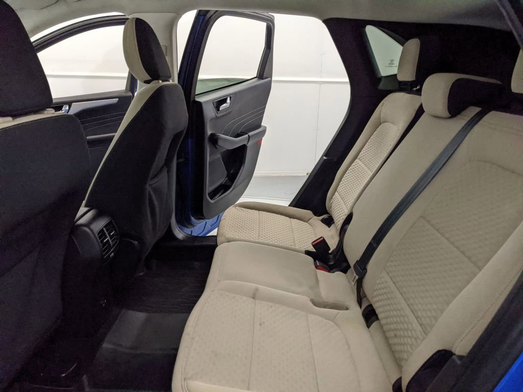 Certified 2021 Ford Escape SE w/ Cold Weather Package image 18