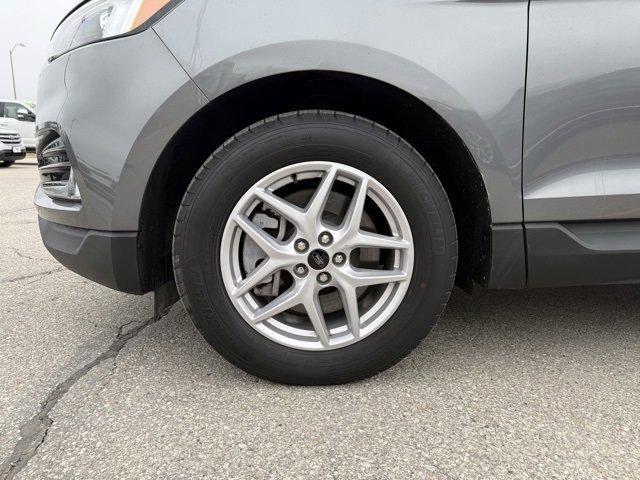Certified 2024 Ford Edge SEL w/ Convenience Package image 34