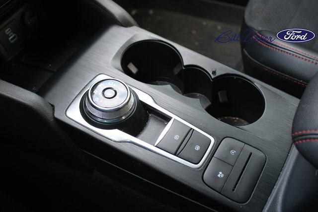 Certified 2022 Ford Escape SEL w/ SEL Stealth AWD Package image 15