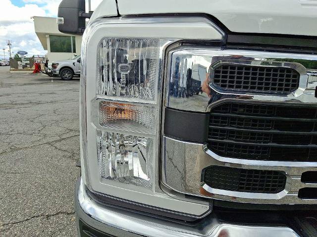 Certified 2025 Ford F250 XLT AWD/4WD image 9