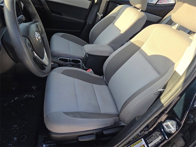 Used 2018 Toyota Corolla L image 27