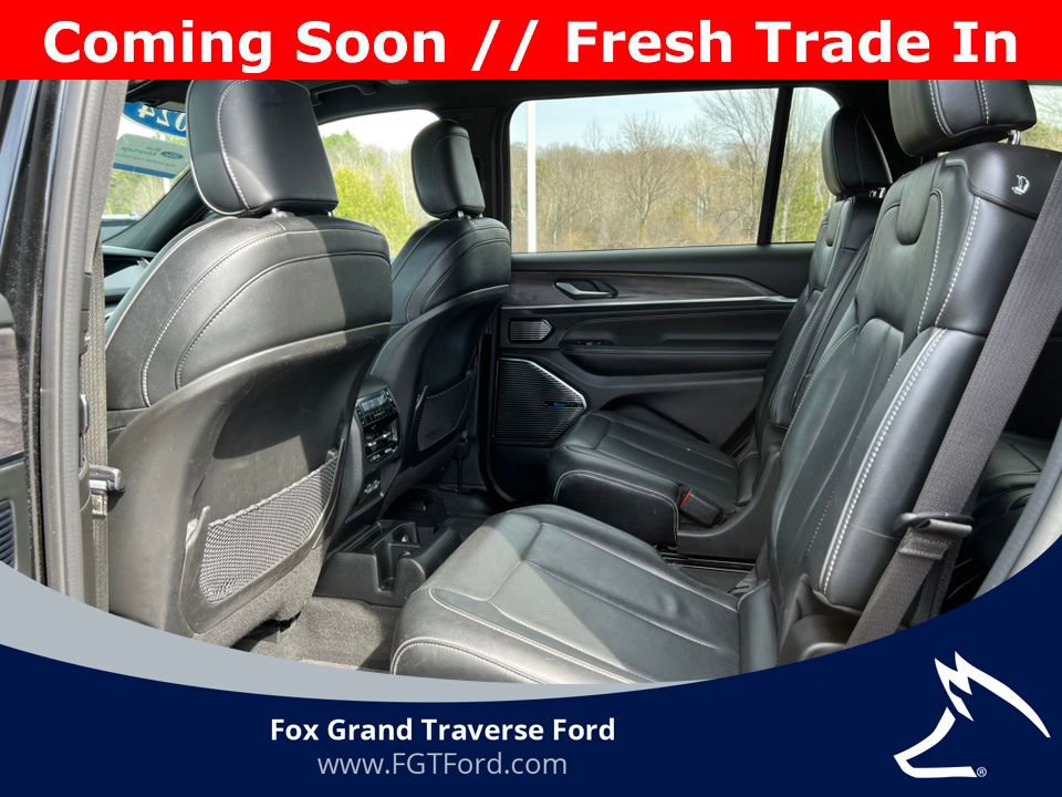 Used 2024 Jeep Grand Cherokee L Overland w/ Trailer Tow Package AWD/4WD image 4