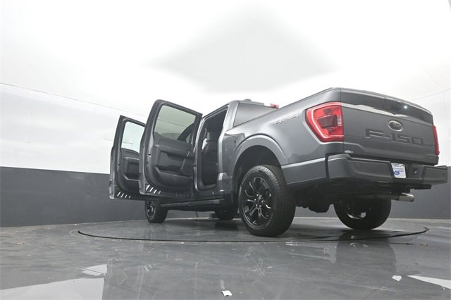 Certified 2022 Ford F150 XLT w/ Equipment Group 302A High image 43