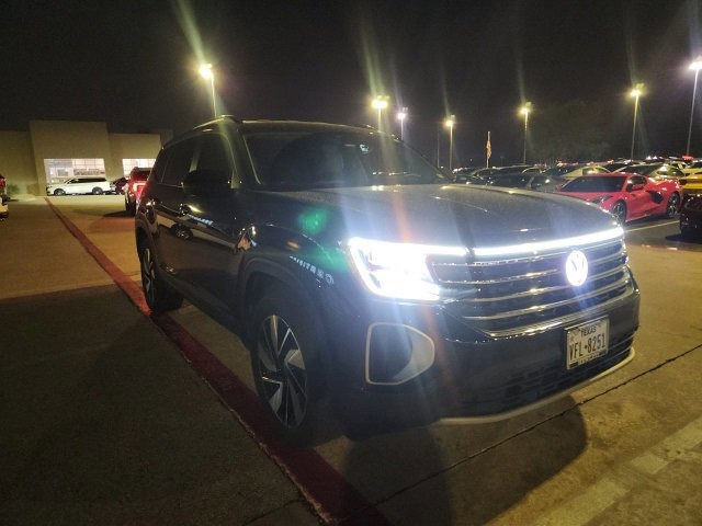 Used 2024 Volkswagen Atlas SE image 8