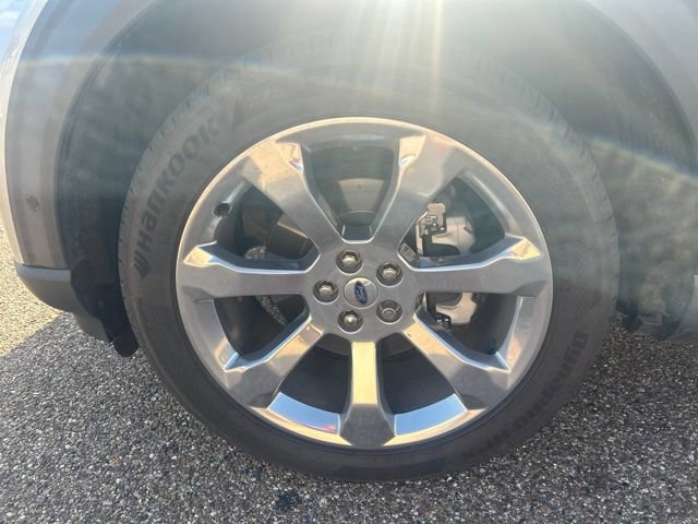 Certified 2020 Ford Explorer Platinum w/ Premium Technology Package AWD/4WD image 6