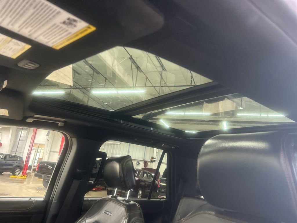 Certified 2022 Ford Expedition Max Platinum image 34