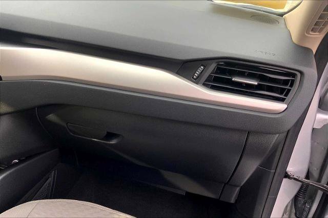 Certified 2020 Ford Escape SE image 18