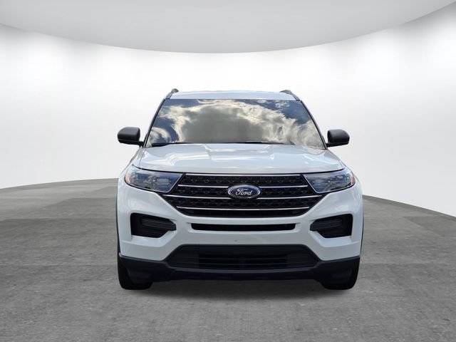 Certified 2022 Ford Explorer XLT RWD image 2