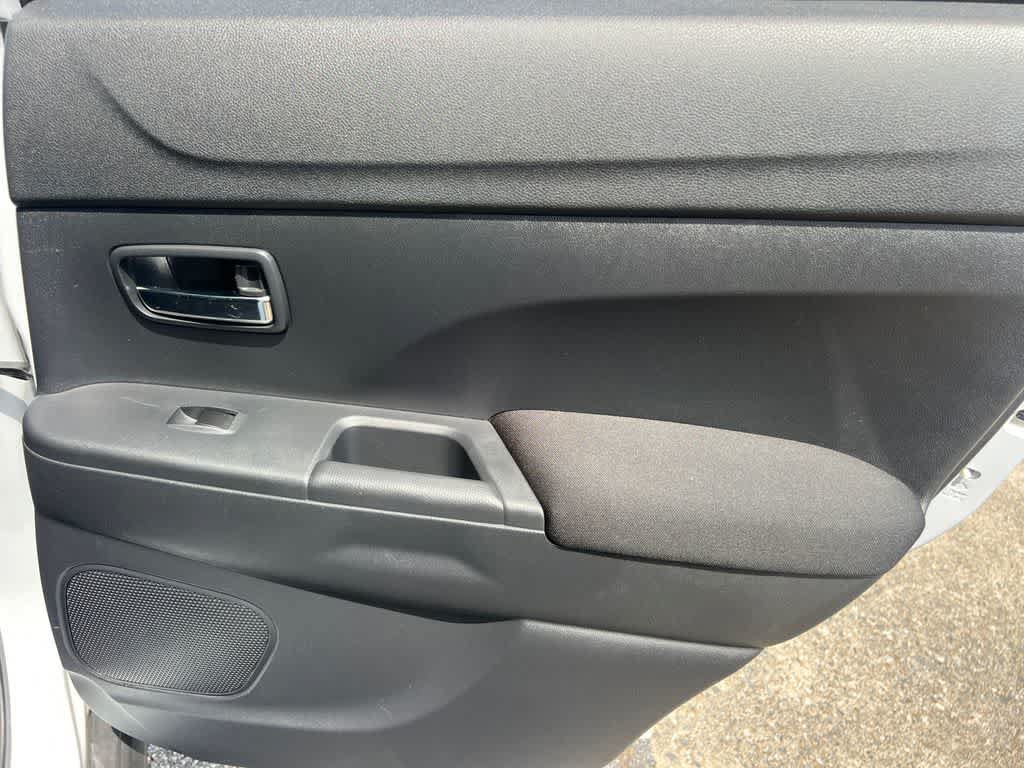 Used 2024 Mitsubishi Outlander Sport AWD image 16