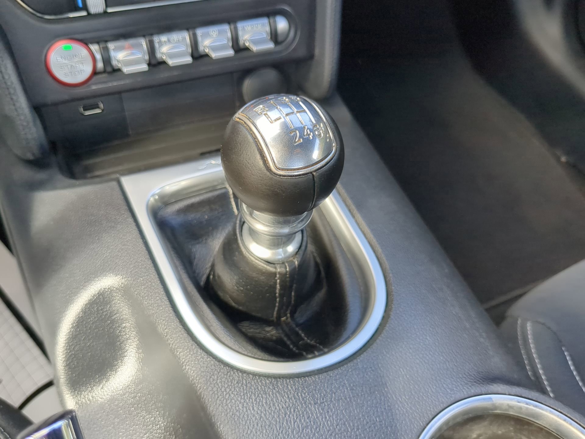 Certified 2022 Ford Mustang Coupe w/ Equipment Group 101A image 51