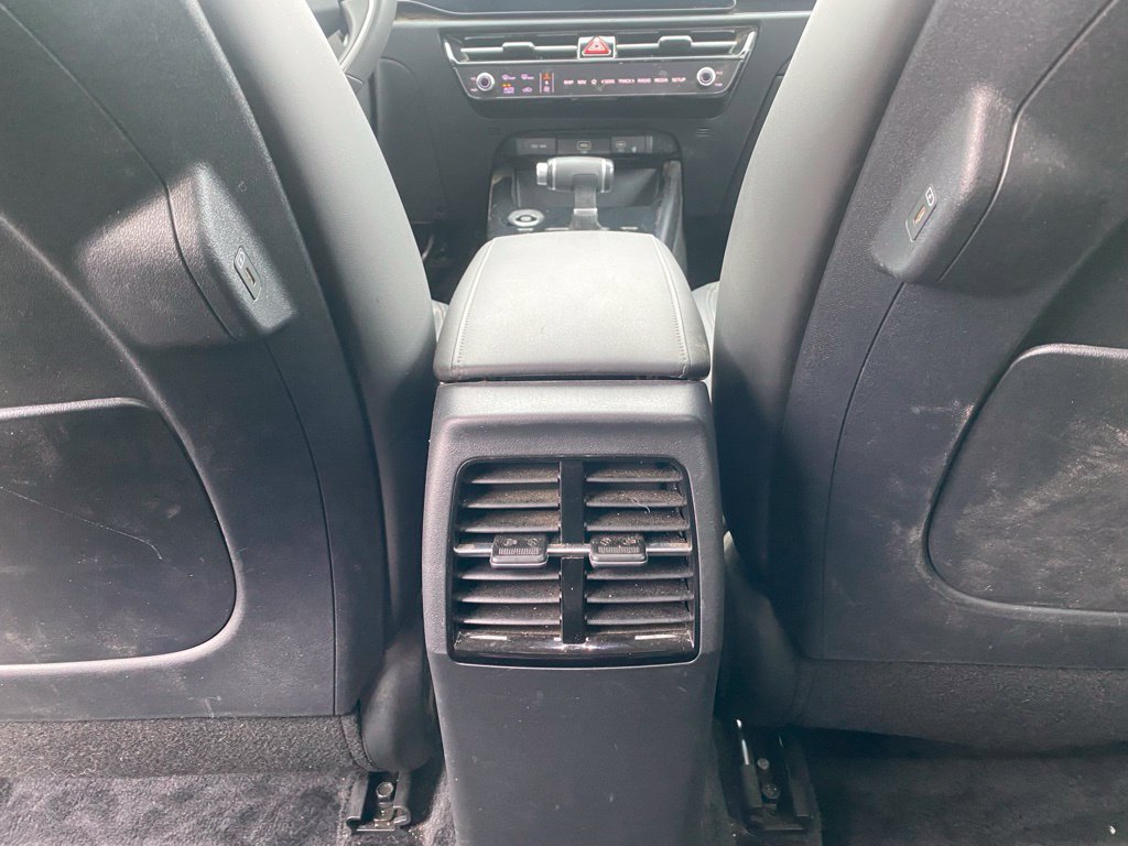 Used 2026 Kia Niro FWD image 33