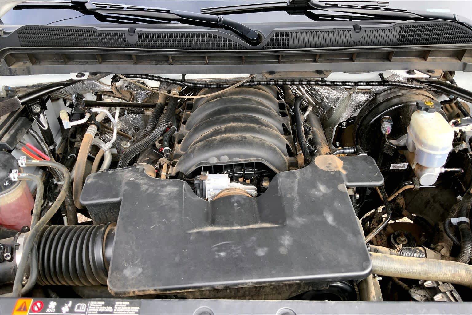 Used 2018 Chevrolet Silverado 1500 LT w/ Texas Edition RWD image 32